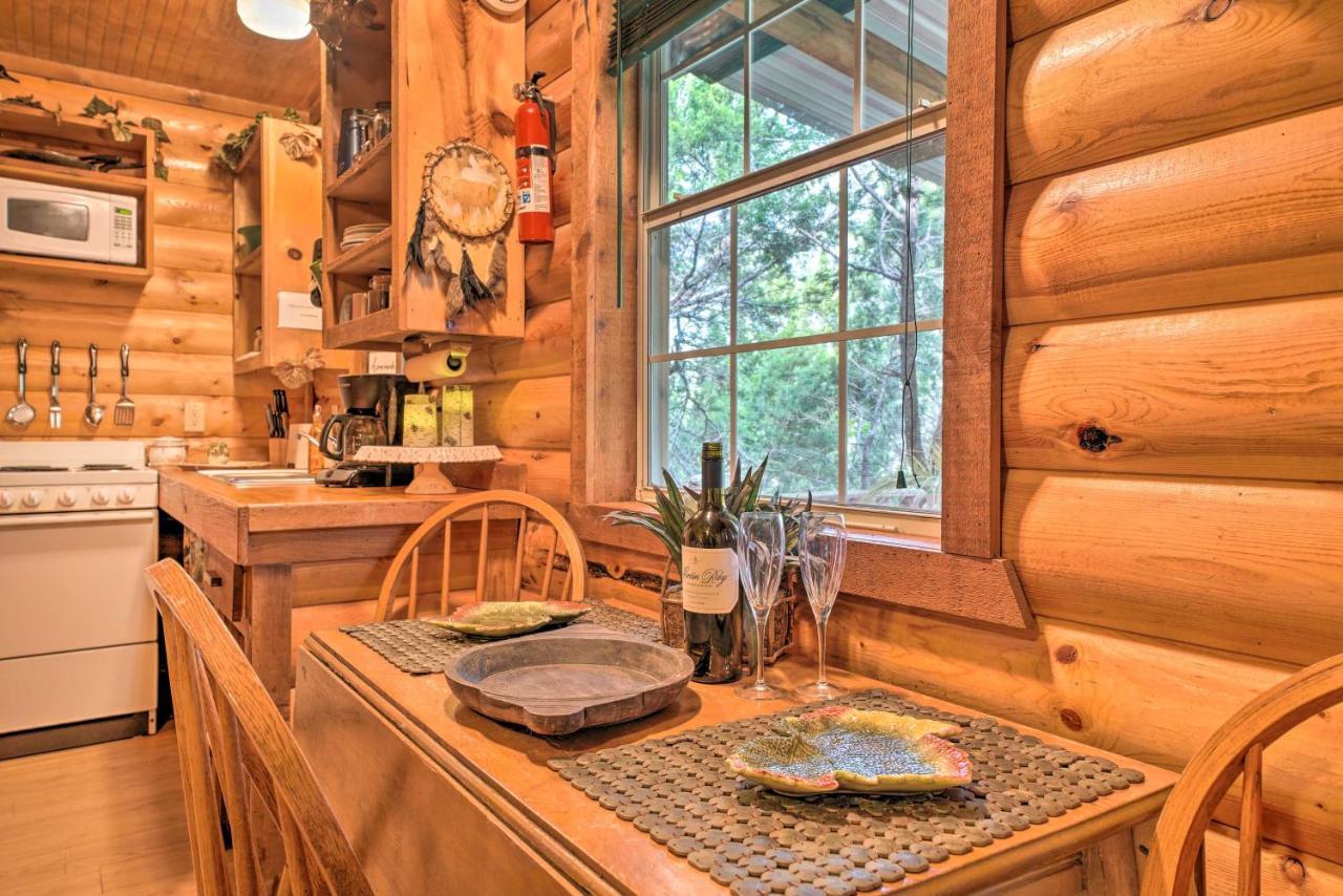 Cozy Davis Cabin With Deck - Nestled By Honey Creek! Zewnętrze zdjęcie
