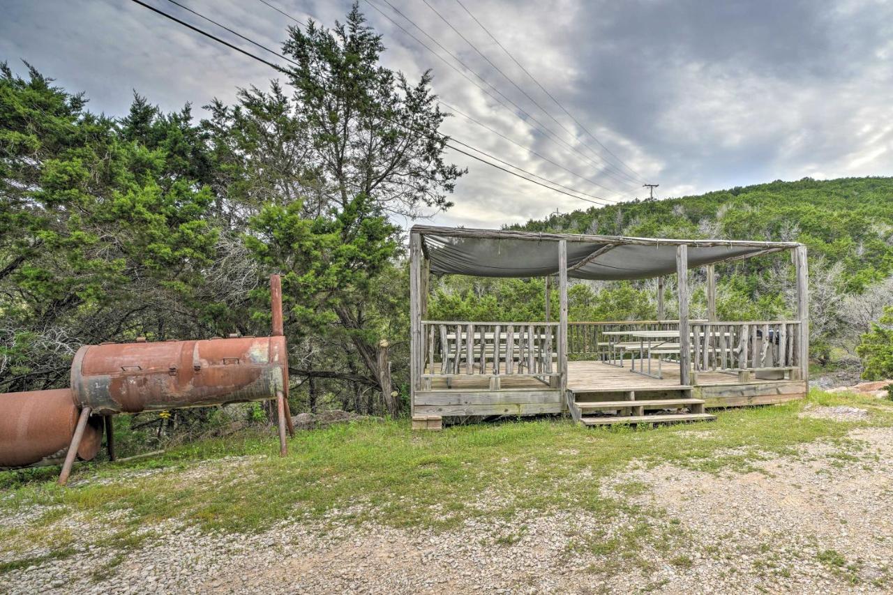 Cozy Davis Cabin With Deck - Nestled By Honey Creek! Zewnętrze zdjęcie