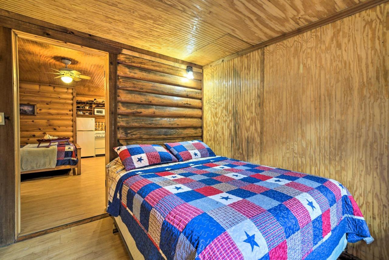 Cozy Davis Cabin With Deck - Nestled By Honey Creek! Zewnętrze zdjęcie